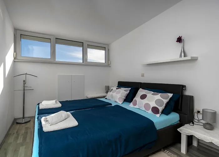 Mimoza2 Apartment Novi Vinodolski